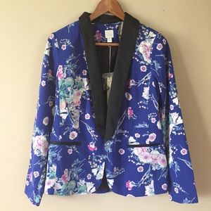 NWT Lauren Conrad floral blazer